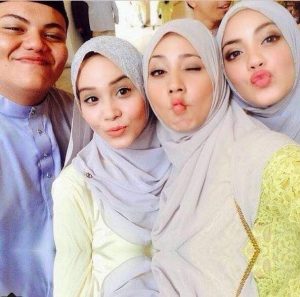 10 Adik-Beradik Perempuan Selebriti Malaysia..Kalau Lelaki ...