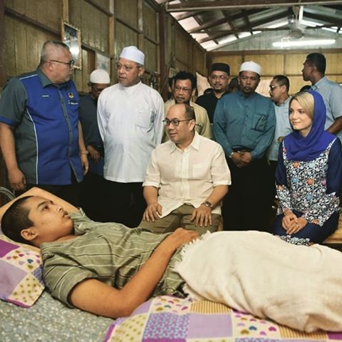 Kehadiran Isteri Tengku Mahkota Kelantan Di Hospital Raja Perempuan Zainab Ii Buat Ramai Terpegun Soya Lemon