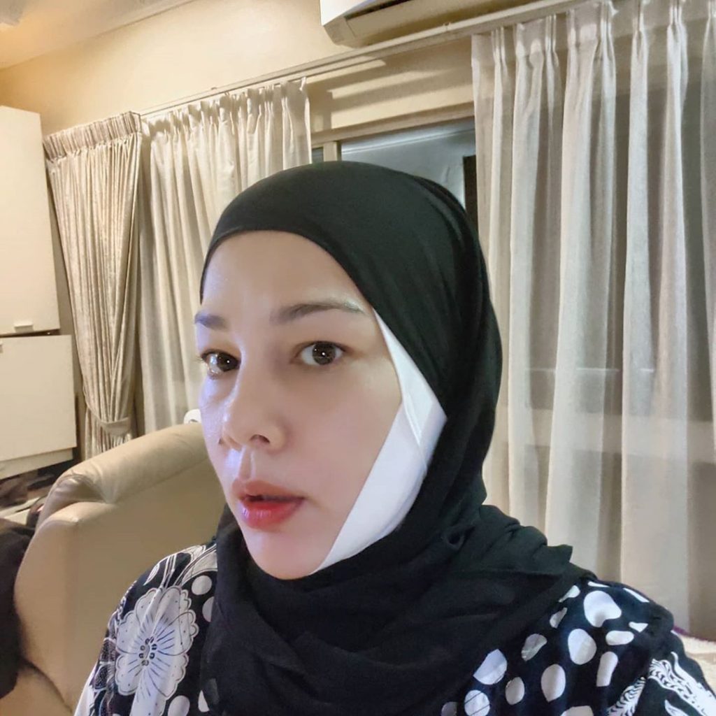 Sharifah Shahirah kini bertudung - Soya Lemon