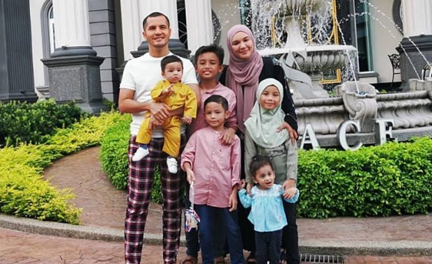 Tak Tahan Mulut Netizen, Datin Shahida Tutup IG Anak Angkat ...